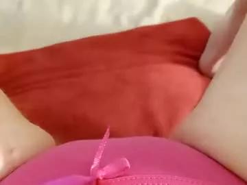 Mykittyneedsu from Chaturbate