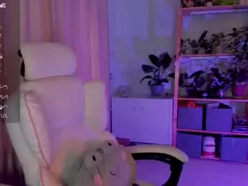 Freechat mylaweb on Chaturbate