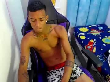 nando_col from Chaturbate