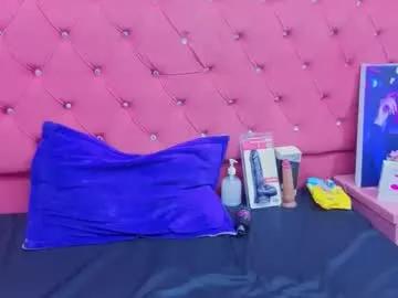Nanis_james21 from Chaturbate
