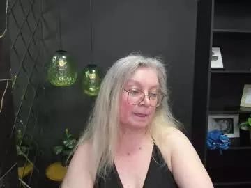 natalicloud from Chaturbate