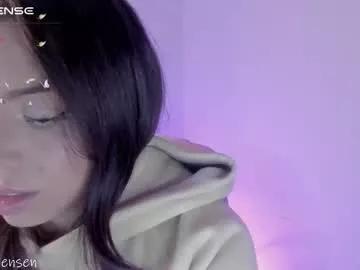 natalie_jaensen from Chaturbate