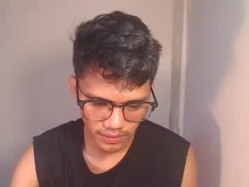 Freechat naughtyjosh_ on Chaturbate