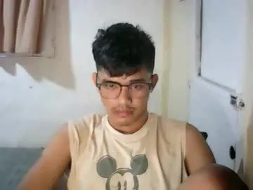 Freechat naughtyjosh_ on Chaturbate