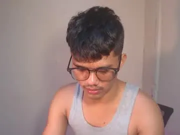 Freechat naughtyjosh_ on Chaturbate