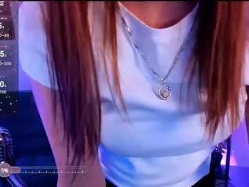 nelliemccaffrey from Chaturbate