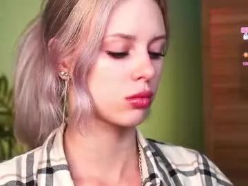 Nelly_carroll from Chaturbate