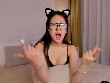 nellyy_kimm from Chaturbate