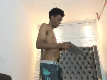 Freechat nero_reyd on Chaturbate