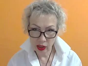 nessyjenixs from Chaturbate