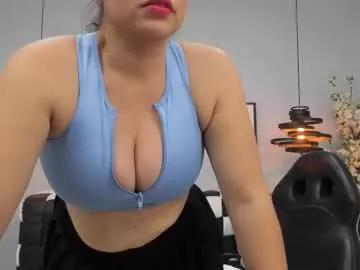 nicolle_bigboobs_ from Chaturbate is Freechat