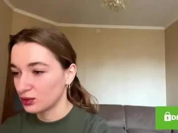 nidarobichau from Chaturbate is Freechat