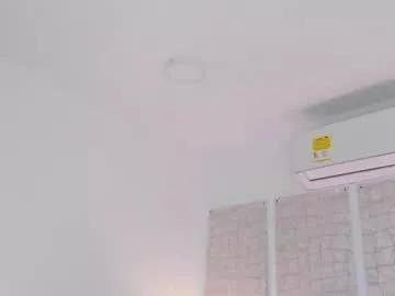 niicole_steele from Chaturbate