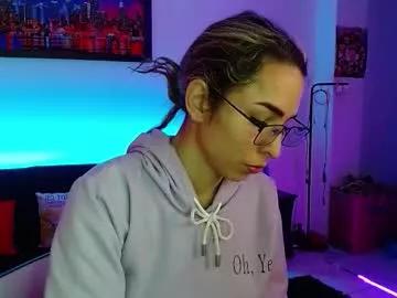 niki_1998 from Chaturbate is Freechat