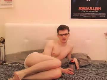 nikikerry_cum_ from Chaturbate