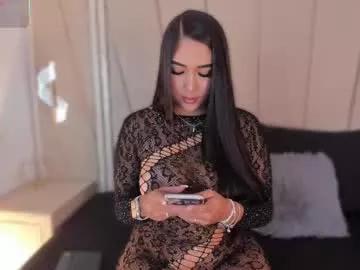 nikkii_vegaa from Chaturbate is Freechat