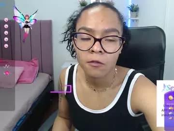 nina_lovee_ from Chaturbate