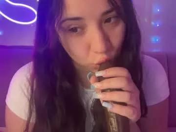 nina_lovez from Chaturbate