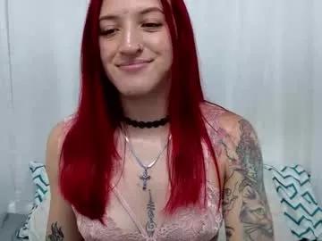 ninaa_fox from Chaturbate