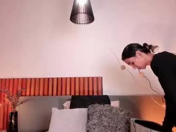 ninacavallli from Chaturbate