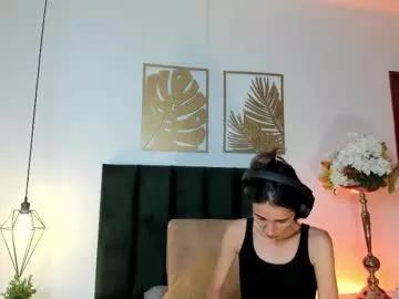 ninacavallli from Chaturbate