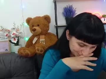 ninaflawlees from Chaturbate