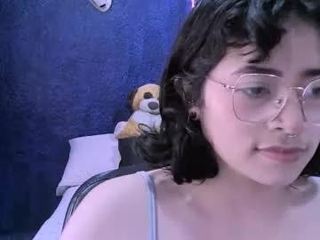 ninayellow from Chaturbate