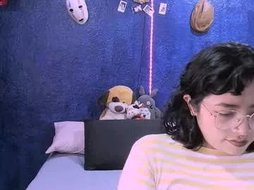 ninayellow from Chaturbate