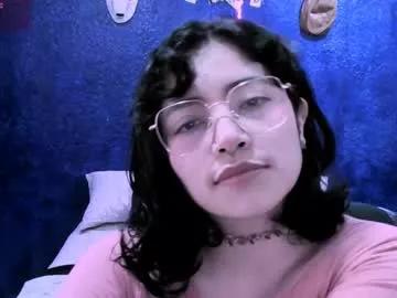 ninayellow from Chaturbate