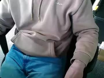 nineinches2222 from Chaturbate