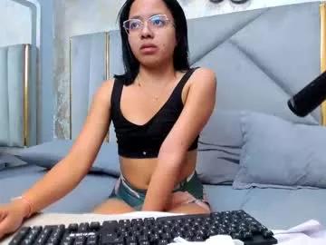 ninnarosse_ from Chaturbate