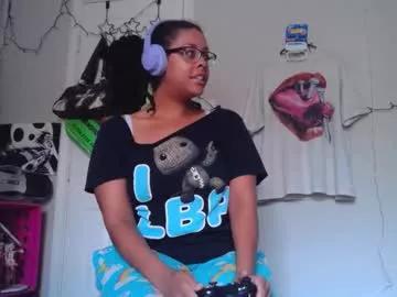 nintendhoe_ from Chaturbate