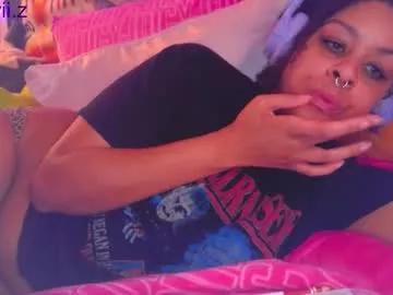 nintendhoe_ from Chaturbate