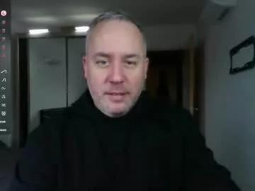 nizzlivecam from Chaturbate