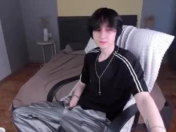 Noah_hilles from Chaturbate