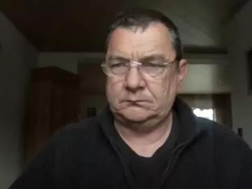 nobbie44 from Chaturbate