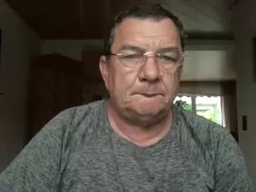 nobbie44 from Chaturbate