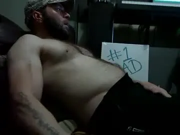 Freechat number1dad_ on Chaturbate