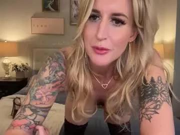 officiallyonlytams from Chaturbate