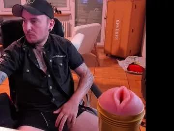 ohihoe92 from Chaturbate