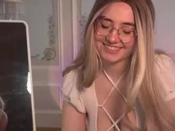 oliilali from Chaturbate