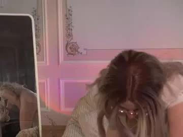 oliilali from Chaturbate