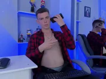 oliverstonx from Chaturbate is Freechat