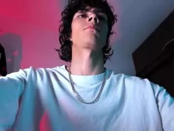 olliver___y from Chaturbate
