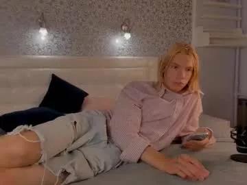 omensilk from Chaturbate is Away