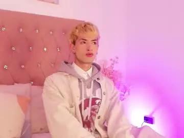 ozorio_dany from Chaturbate