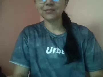 Paolamz10 from Chaturbate
