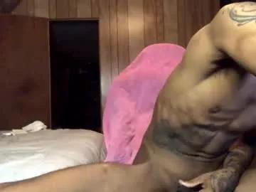 papi_tai from Chaturbate