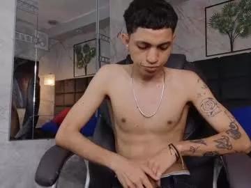 papurite from Chaturbate