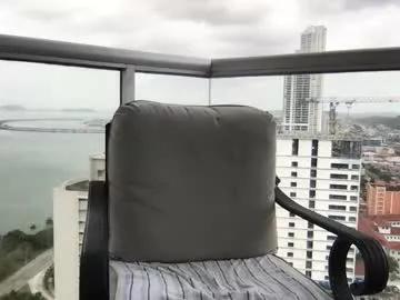 paradise_bird01 from Chaturbate